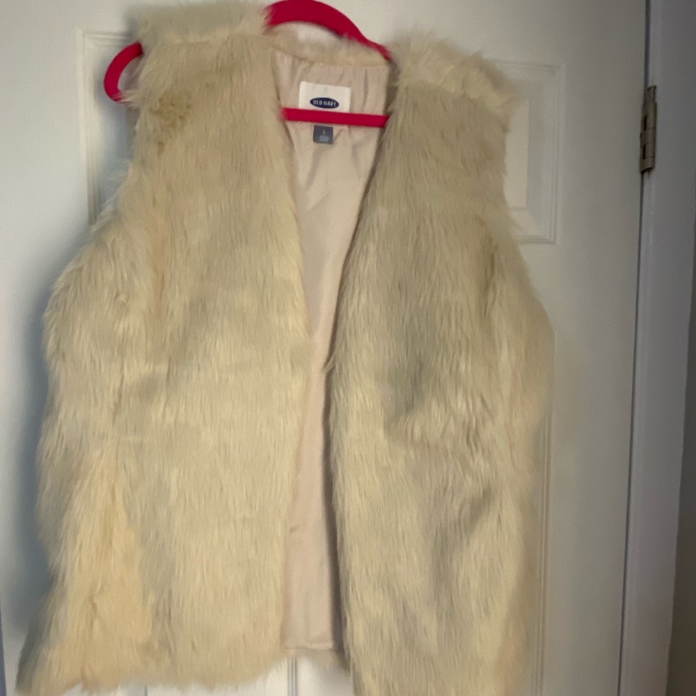 ** FAUX FUR VEST ❄️ **